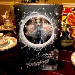 Mattel Exclusive Monster High Voltageous Frankie Stein